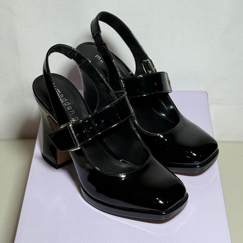 Madden Girl Sarahh Mary Jane Black Patent Leather Pump | Black | Size 6
